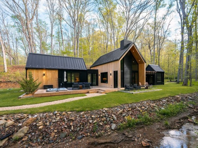 Villa Rock | Hocking Hills