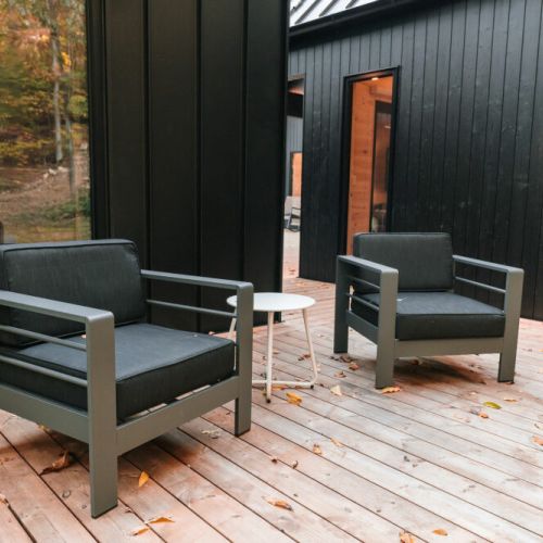 Sauna's - Secluded Patio Area for relaxing after your Sauna.