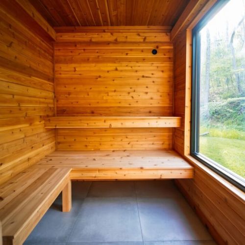 The Finnish word ´löyly´ is the name for the evaporating hot steam that rises from ´kiuas´ stoves after water has been carefully thrown on top of them. It is precisely this löyly that turns sauna space into hot and humid paradise, capable of slowly r