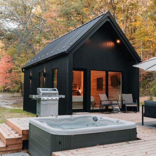 Hot Tub view and Rest & Refresh 1 in the back ground.